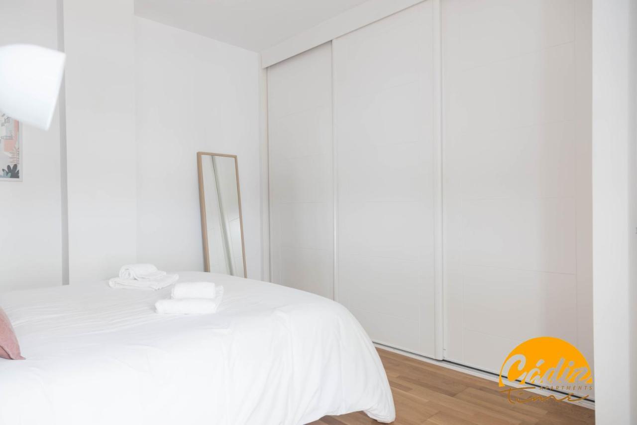 Apartamento Caleta - Free Parking By Cadiz Time ภายนอก รูปภาพ